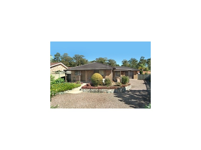 13 Angela Close, Carey Bay NSW 2283