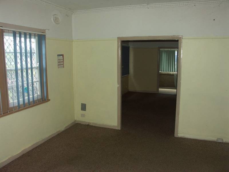 8 Donnelly Ave, Toronto NSW 2283