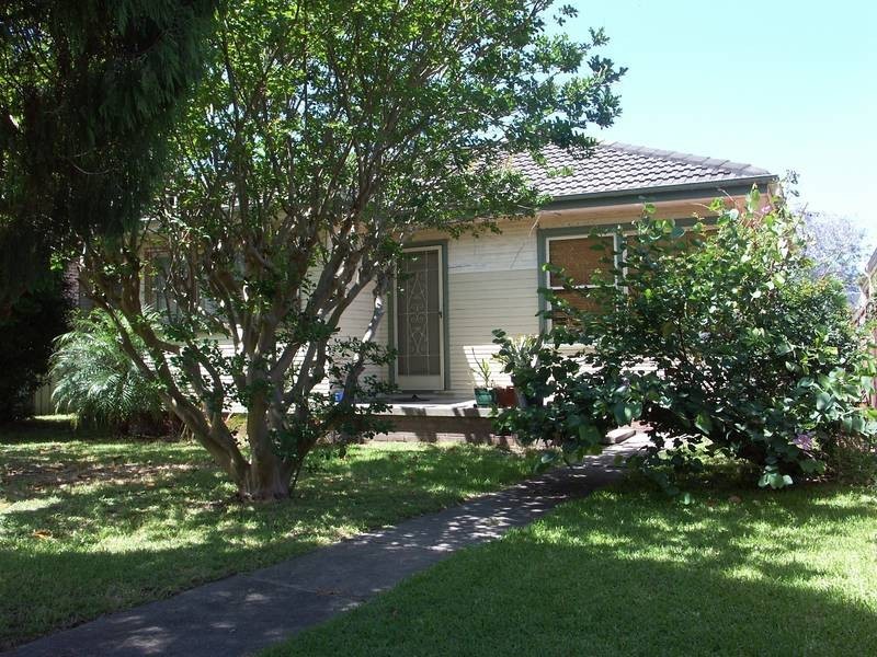 10 Awaba Street, Fassifern NSW 2283