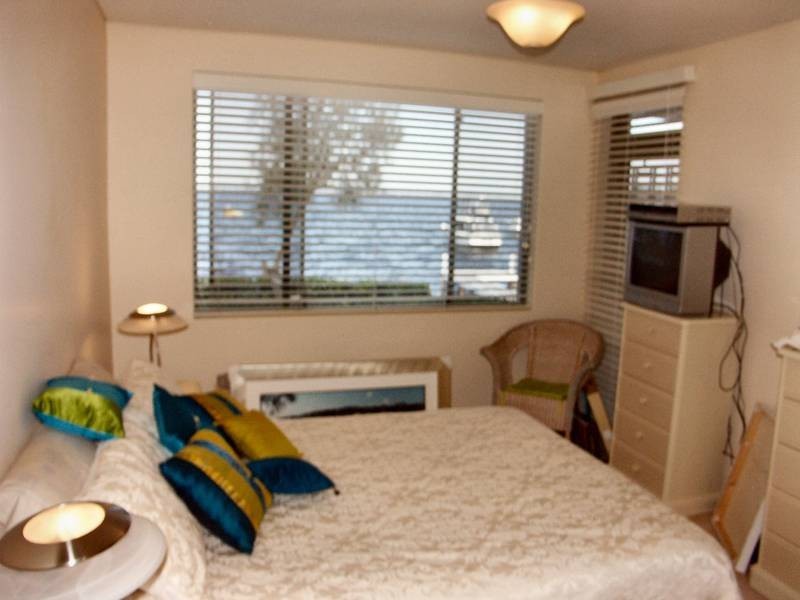 2/8 Ambrose Street, Carey Bay NSW 2283