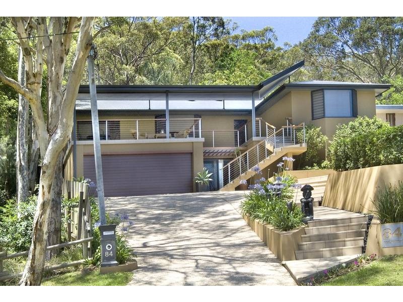 84 Coal Point Road, Coal Point NSW 2283