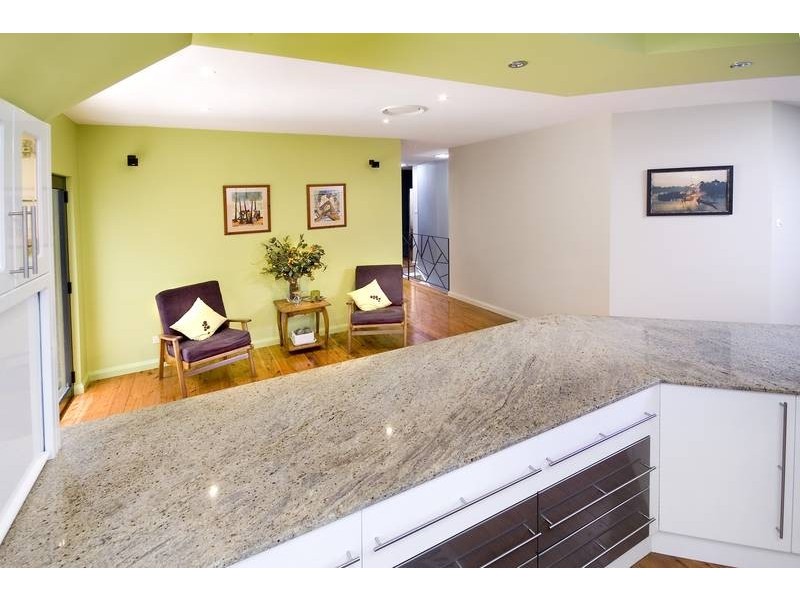 84 Coal Point Road, Coal Point NSW 2283