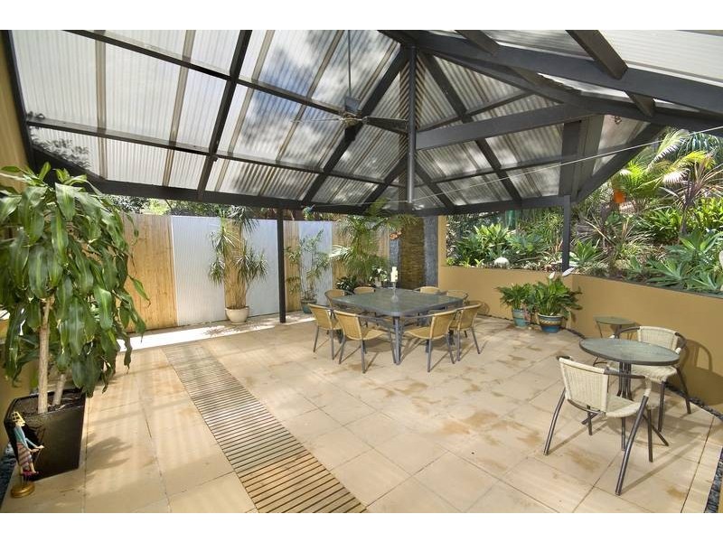 84 Coal Point Road, Coal Point NSW 2283