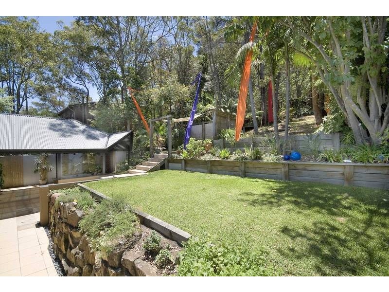 84 Coal Point Road, Coal Point NSW 2283