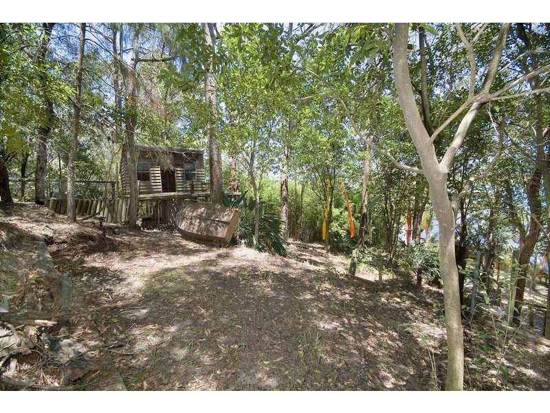 84 Coal Point Road, Coal Point NSW 2283