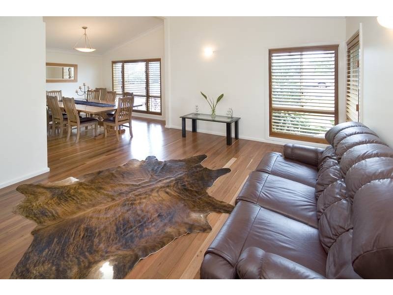 3 First Street, Booragul NSW 2284