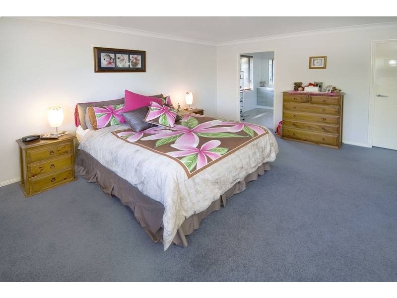 38 Bellevue Lane, Fennell Bay NSW 2283