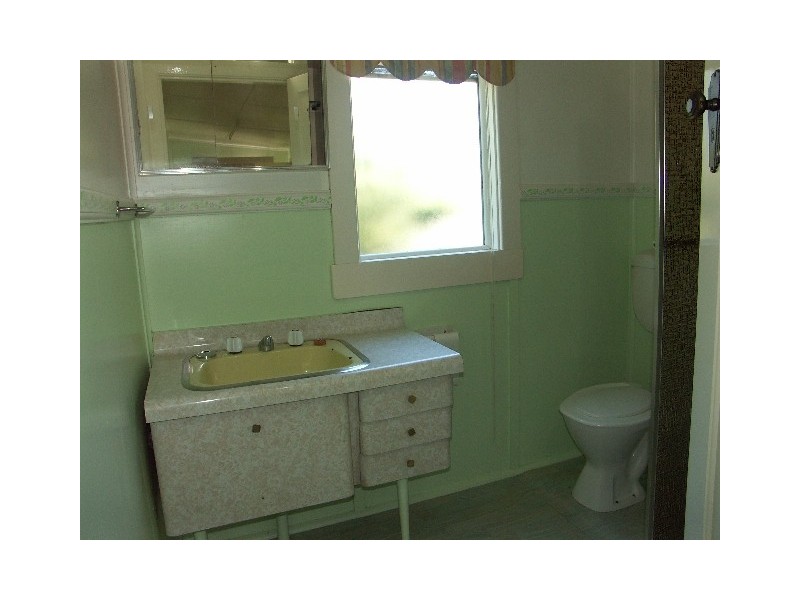 99 Lake Street, Blackalls Park NSW 2283