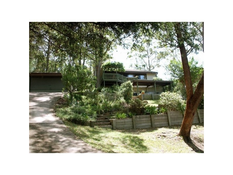 106 Fishing Point Road, Fishing Point NSW 2283