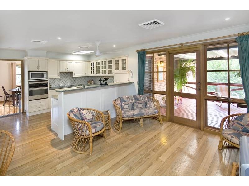 70 Jarrett Street, Kilaben Bay NSW 2283