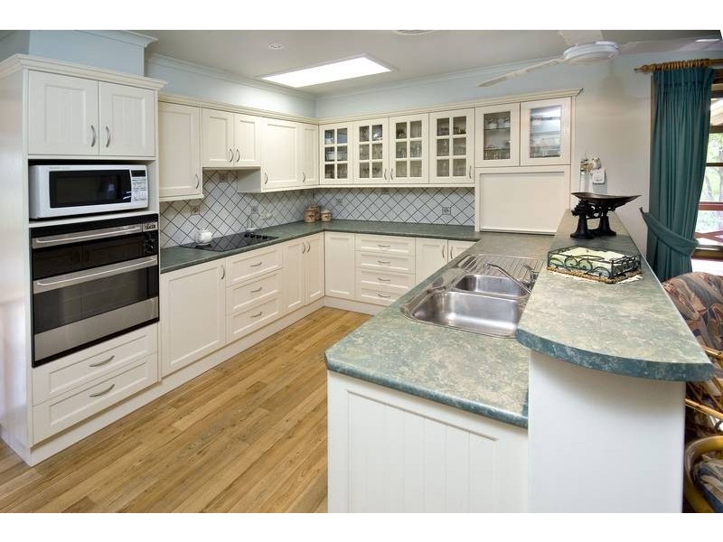 70 Jarrett Street, Kilaben Bay NSW 2283