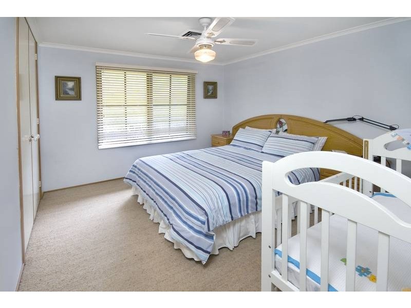 70 Jarrett Street, Kilaben Bay NSW 2283