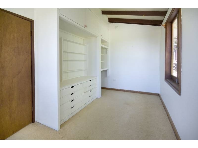 210 Coal Point Road, Coal Point NSW 2283