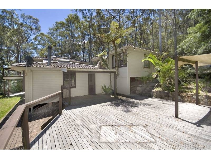 210 Coal Point Road, Coal Point NSW 2283