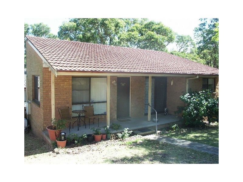 16 Willai Street, Bolton Point NSW 2283