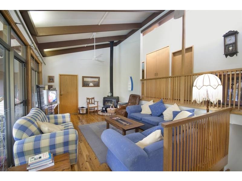 2A Macquarie St, Bolton Point NSW 2283