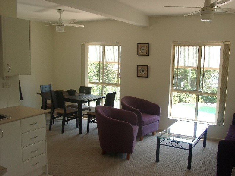 132 Coal Point Road, Coal Point NSW 2283