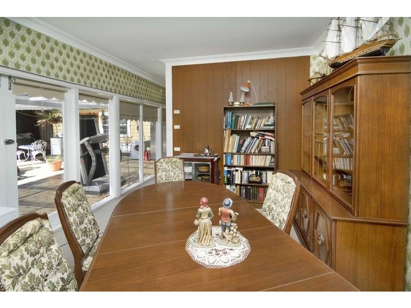 7 Blandford Street, Fennell Bay NSW 2283