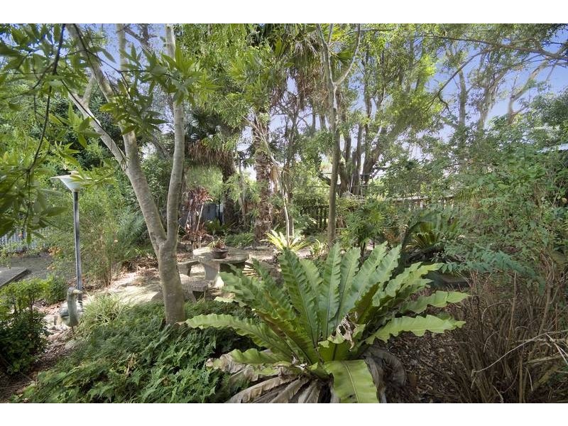 7 Blandford Street, Fennell Bay NSW 2283
