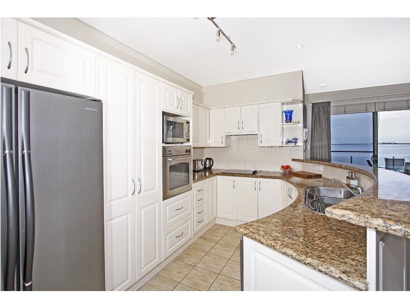 6/8 Ambrose Street, Carey Bay NSW 2283