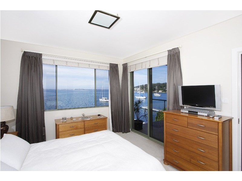 6/8 Ambrose Street, Carey Bay NSW 2283