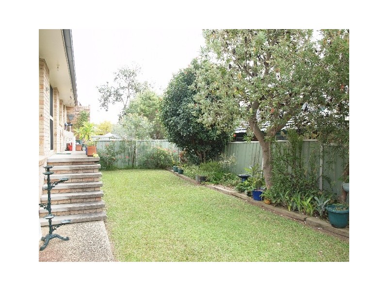 2/79 Rosemary Row, Rathmines NSW 2283