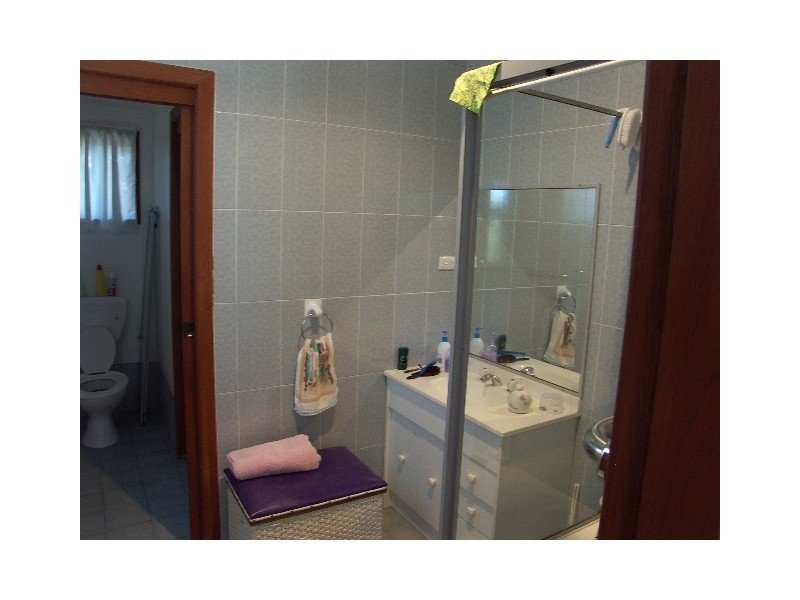 1 Wattle Street, Bolton Point NSW 2283