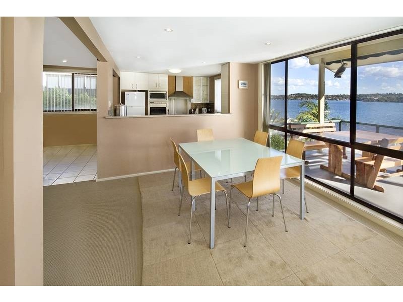 117 Coal Point Road, Coal Point NSW 2283