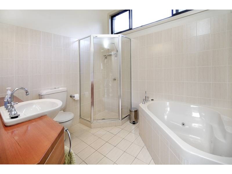 117 Coal Point Road, Coal Point NSW 2283