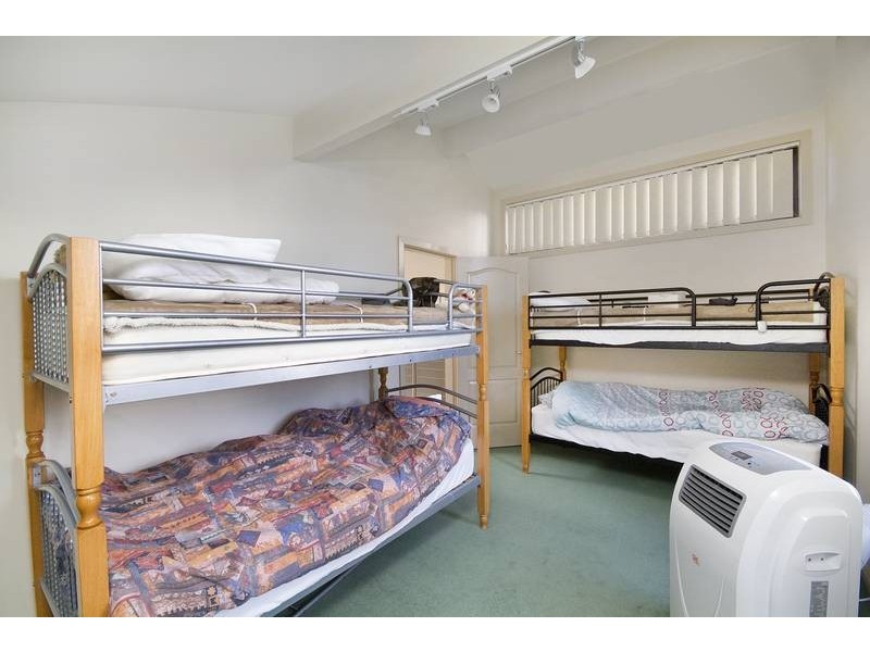 117 Coal Point Road, Coal Point NSW 2283