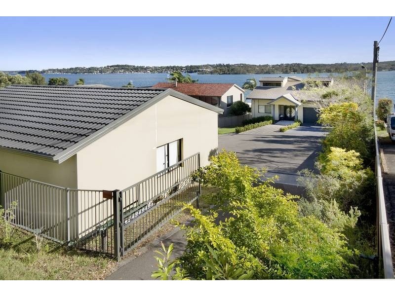 117 Coal Point Road, Coal Point NSW 2283