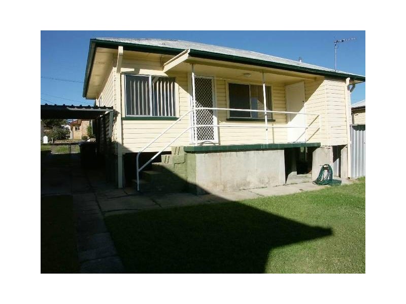 21 Fourth Street, Booragul NSW 2284