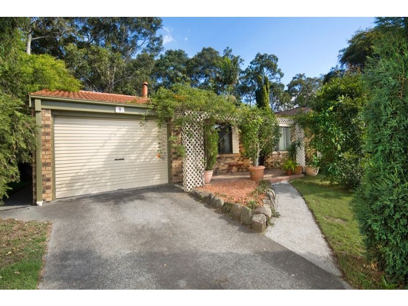 8 Hampton Street, Carey Bay NSW 2283