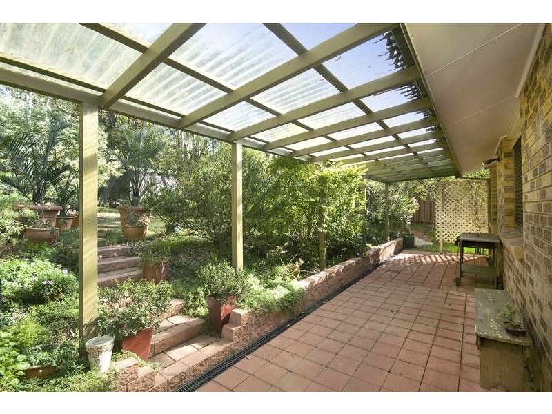 8 Hampton Street, Carey Bay NSW 2283