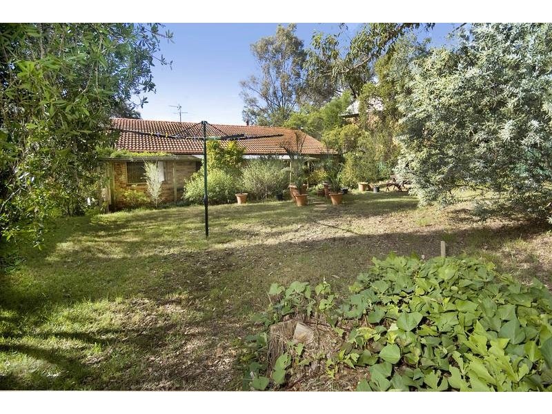 8 Hampton Street, Carey Bay NSW 2283