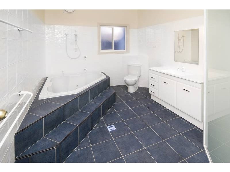 16 Brighton Avenue, Toronto NSW 2283