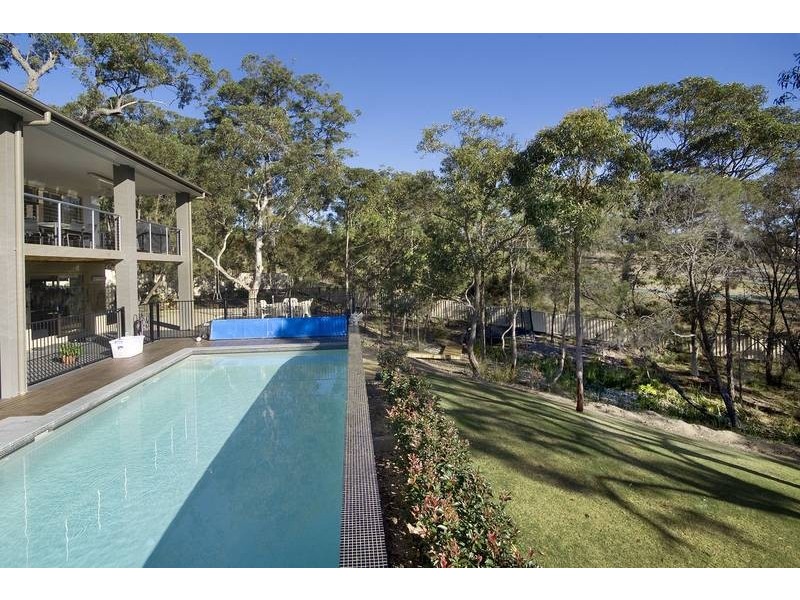 126 Clydebank Road, Buttaba NSW 2283