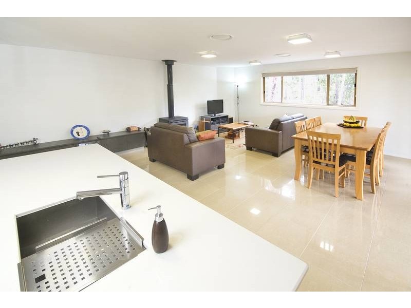 126 Clydebank Road, Buttaba NSW 2283