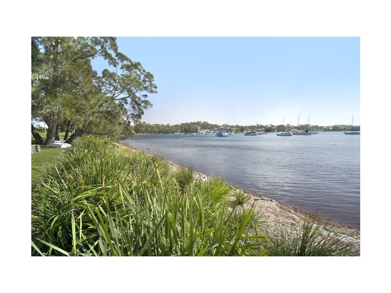 39 Puna Road, Wangi Wangi NSW 2267