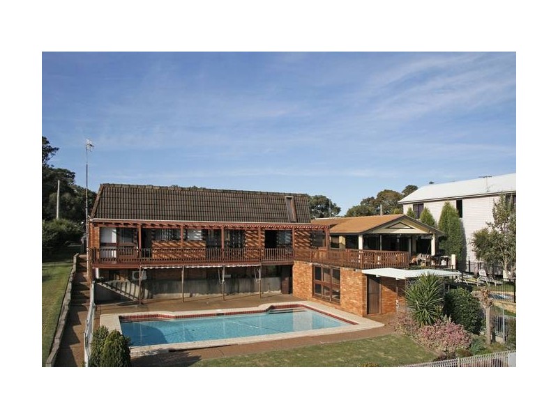 15 GRANT ROAD, Coal Point NSW 2283