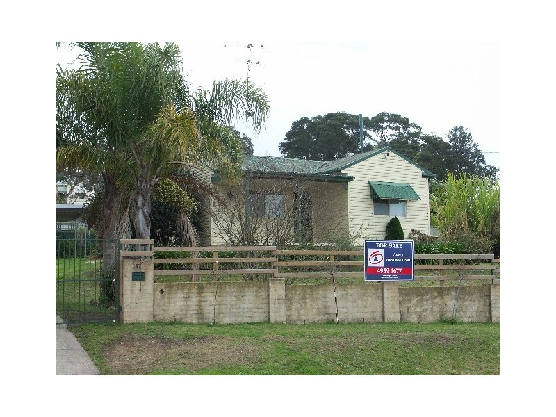 37 William Street, Teralba NSW 2284