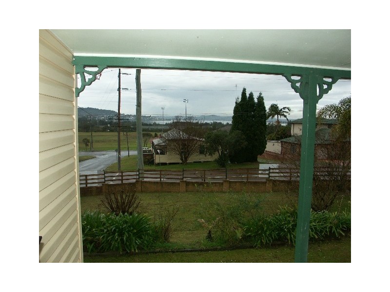 37 William Street, Teralba NSW 2284