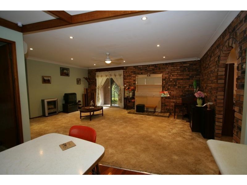 12 Earswick Crescent, Buttaba NSW 2283