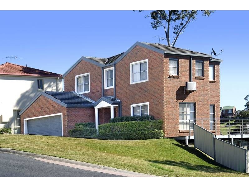 1 Defender Close, Marmong Point NSW 2284