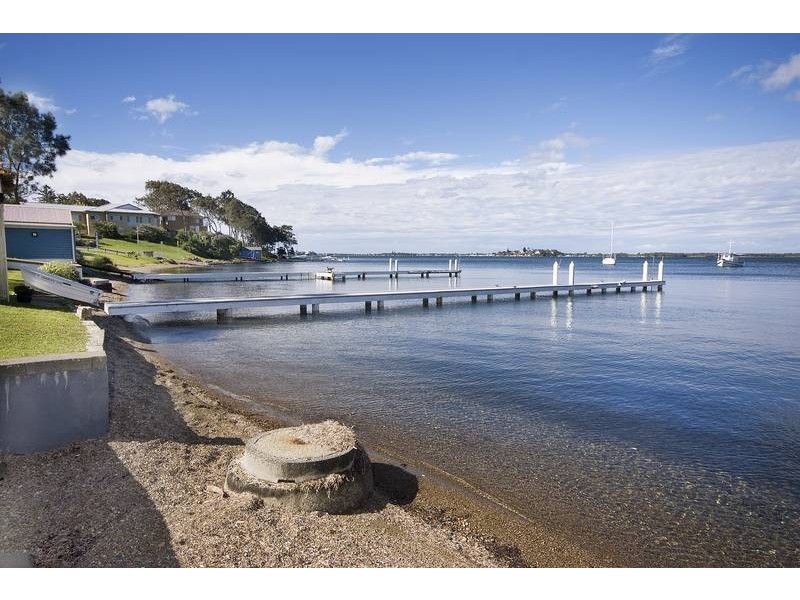 392 Skye Point Road, Coal Point NSW 2283
