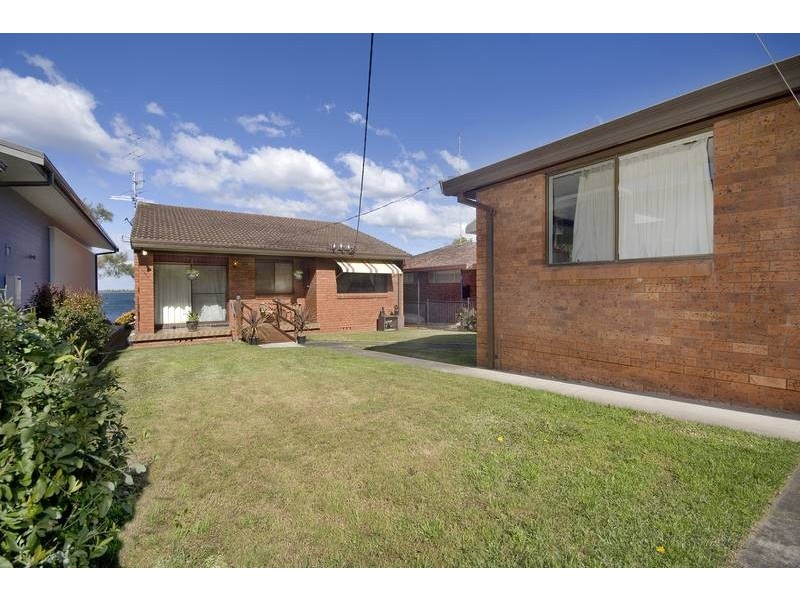 392 Skye Point Road, Coal Point NSW 2283