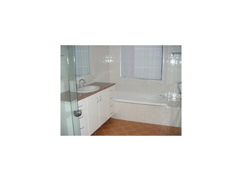 125 COAL POINT ROAD, Coal Point NSW 2283