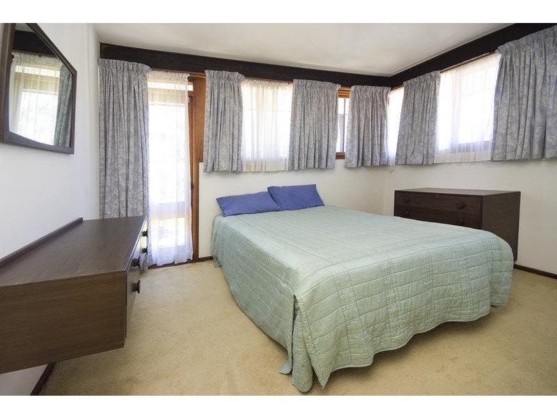 4 The Quarterdeck, Carey Bay NSW 2283