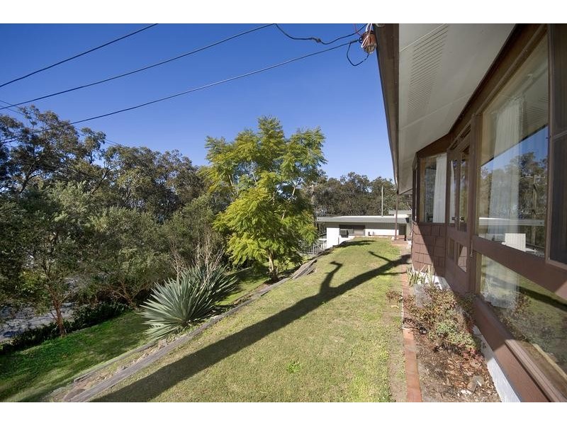 4 The Quarterdeck, Carey Bay NSW 2283