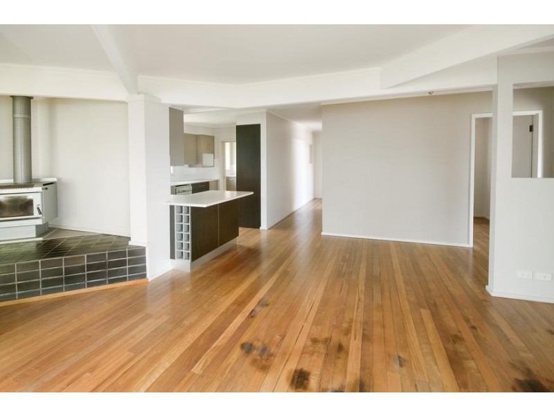 48 Anzac Parade, Toronto NSW 2283